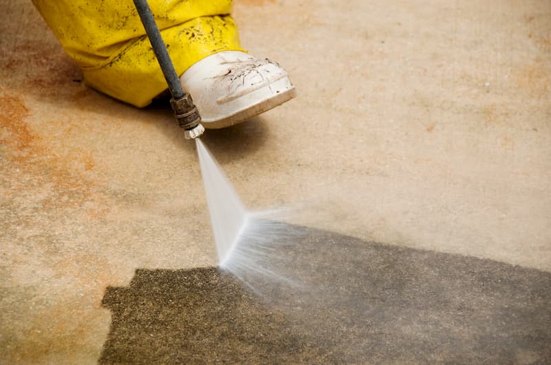 5 Reasons Why Commercial Pressure Washing Is Good For Business